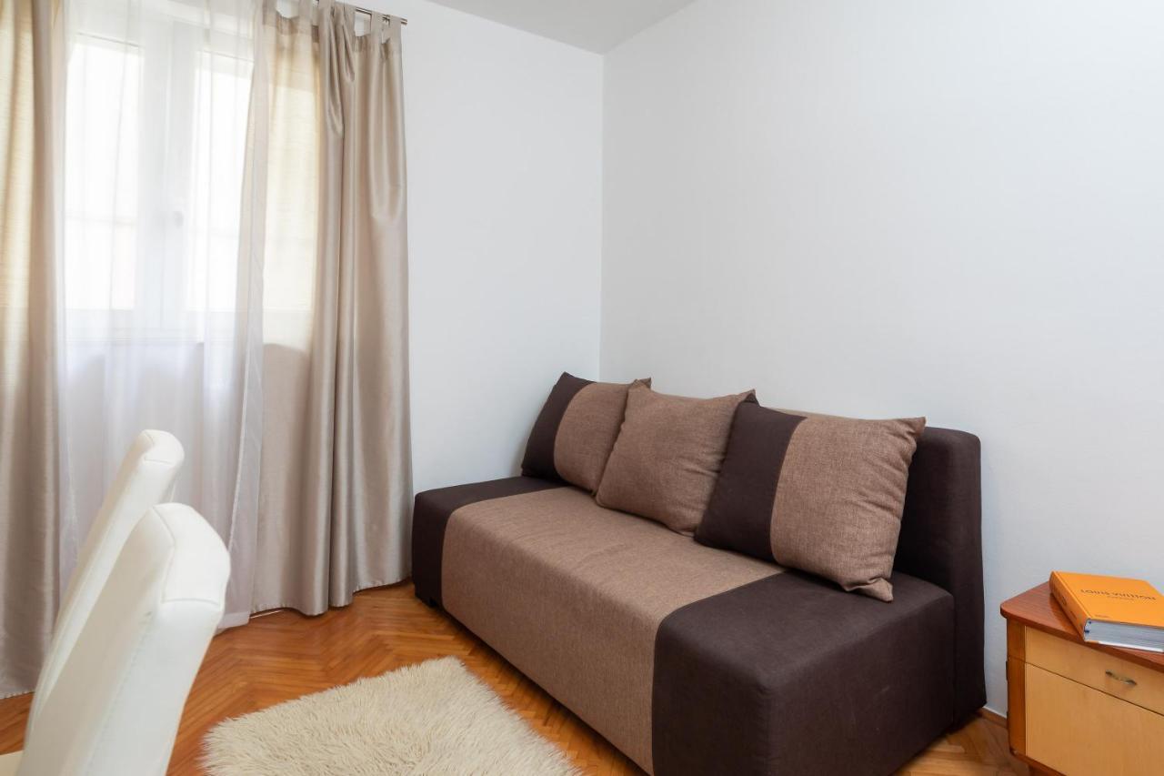 Seaside Apartment Blue Dugi Rat Exteriér fotografie